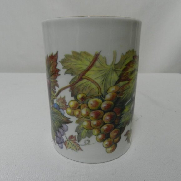 Crown Trent Staffordshire England Fine Bone China Grape Cup Mug Vintage 12 ounce - Picture 4 of 12